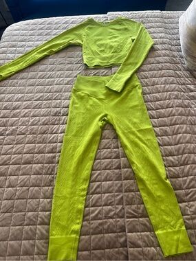 Target Neon Lime Seamless Two-Piece Active Set